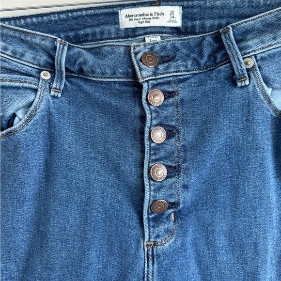 🌿 Abercrombie & Fitch Super Skinny Ankle High Rise Curve Love Jeans - Picture 2 of 6